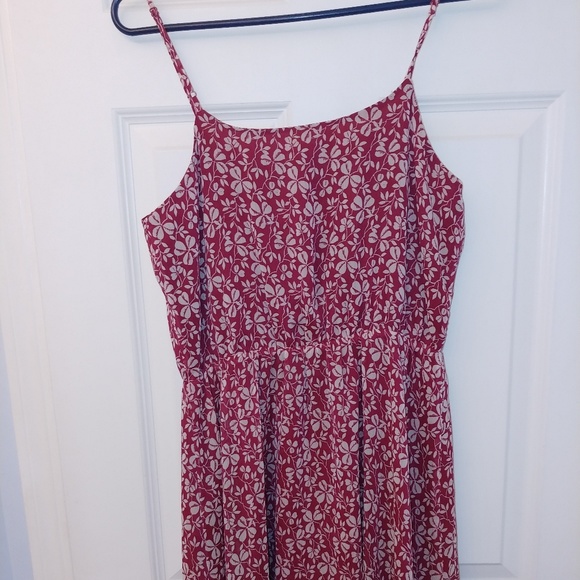 Red floral summer dress - Picture 3 of 3
